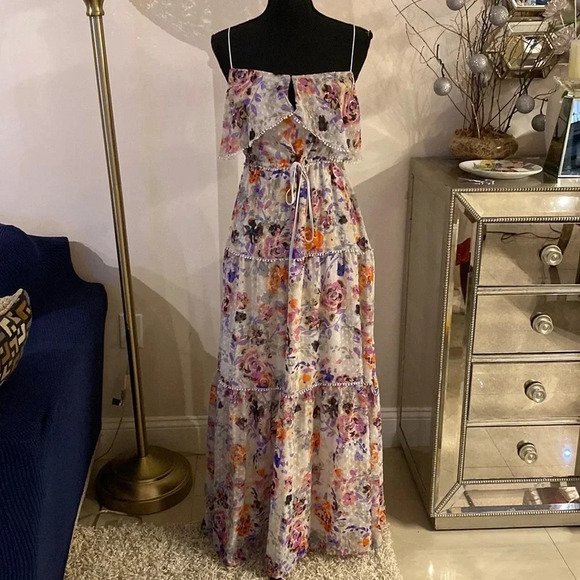 Likely dress size large - Picture 1 of 8